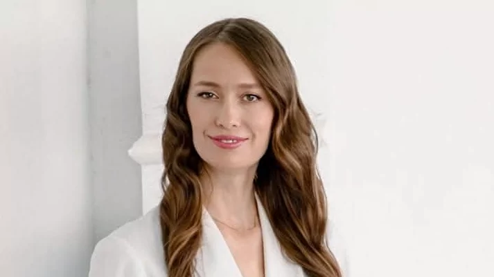 Юрист Тихонова Наталия Павловна объясняет: Мошенники перевели деньги на счет третьего лица? Их можно взыскать как неосновательное обогащение