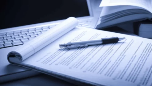 ООО «ЕЮС» возврат денежных средств за навязанный сертификат юридической помощи