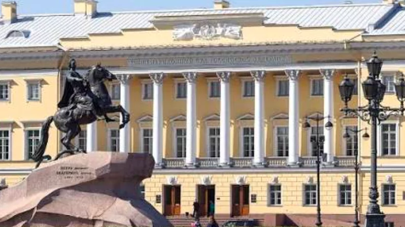 Адвокат Колонтай Дмитрий Владимирович объясняет: Судебная практика при переквалификации обвинения