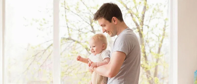 Юрист Красикова Маргарита Викторовна объясняет: Если работодатель отказывает работнику – отцу в оформлении отпуска по уходу за ребенком до 1,5 лет