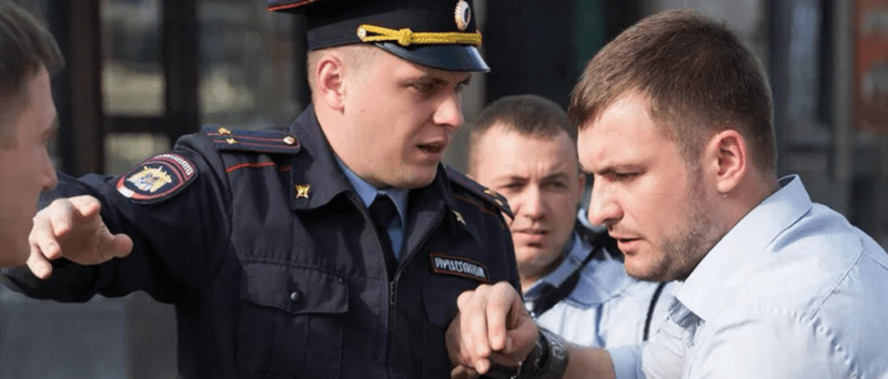 Адвокат Гусев Владимир Александрович объясняет: Уголовная ответственность дропов: как не стать фигурантом уголовного дела