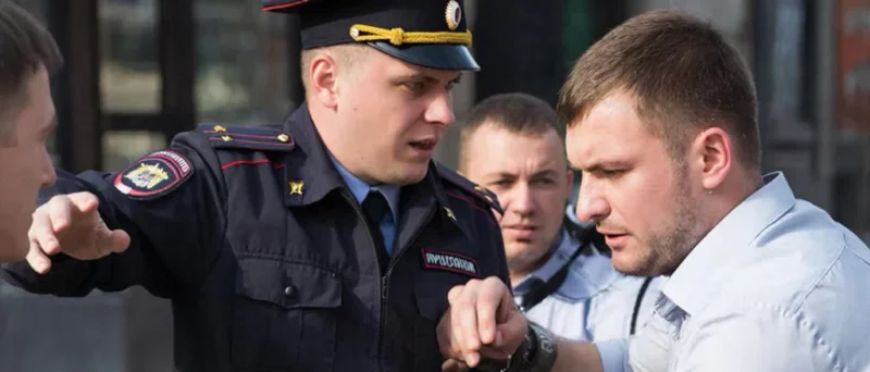 Адвокат Гусев Владимир Александрович объясняет: Уголовная ответственность дропов: как не стать фигурантом уголовного дела