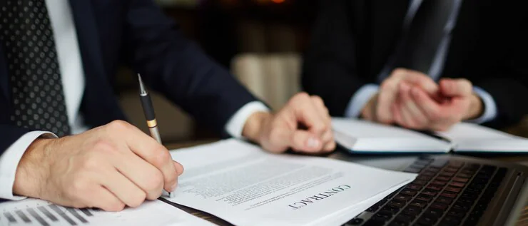 Адвокат Попова Мария Геннадьевна объясняет: Как правильно купить земельный участок: шаг за шагом