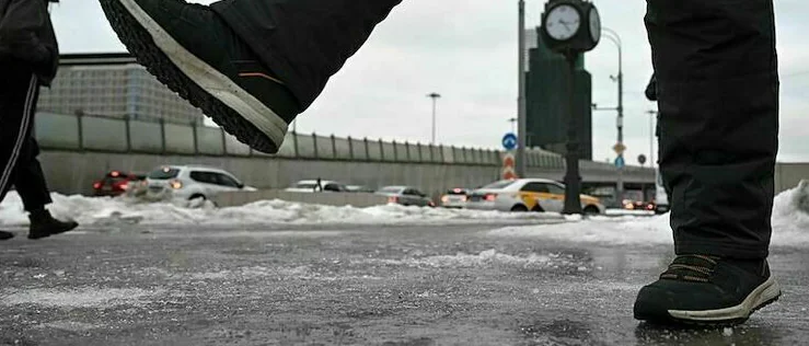 Юрист Поляков Юрий Игоревич объясняет: Как возместить вред здоровью от падения на льду