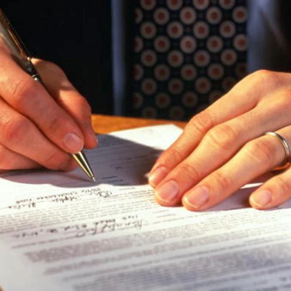 Юрист Фараджов Талех Аслан оглы объясняет: Что важно знать иностранному гражданину с видом на жительство в РФ