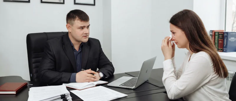 Юрист Хакимов Азат Равилевич объясняет: Взыскание компенсации морального вреда за оскорбление: от подачи иска до реального возмещения