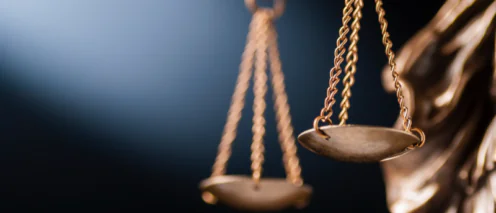 Как вернуть деньги за непериодическое издание, навязанное при покупке автомобиля