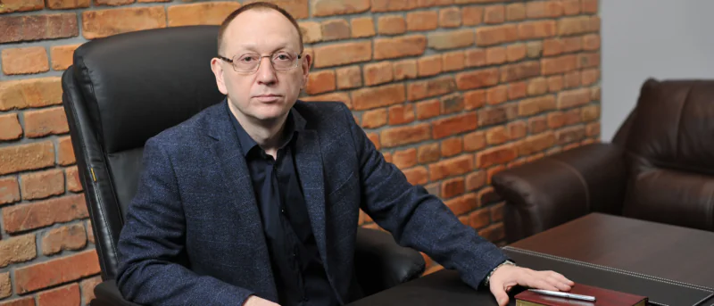 Адвокат Дробышев Даниил Владимирович объясняет: Как спеть песню и не сесть в тюрьму