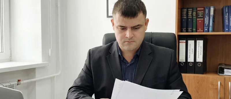 Юрист Хакимов Азат Равилевич объясняет: Раздел потребительских кредитов при разводе: кто платит по общим долгам