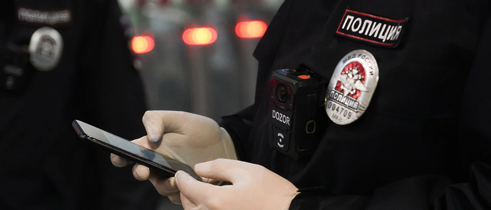 Юрист Сергеев Артем Сергеевич объясняет: Осмотр смартфона полицией: когда можно отказать