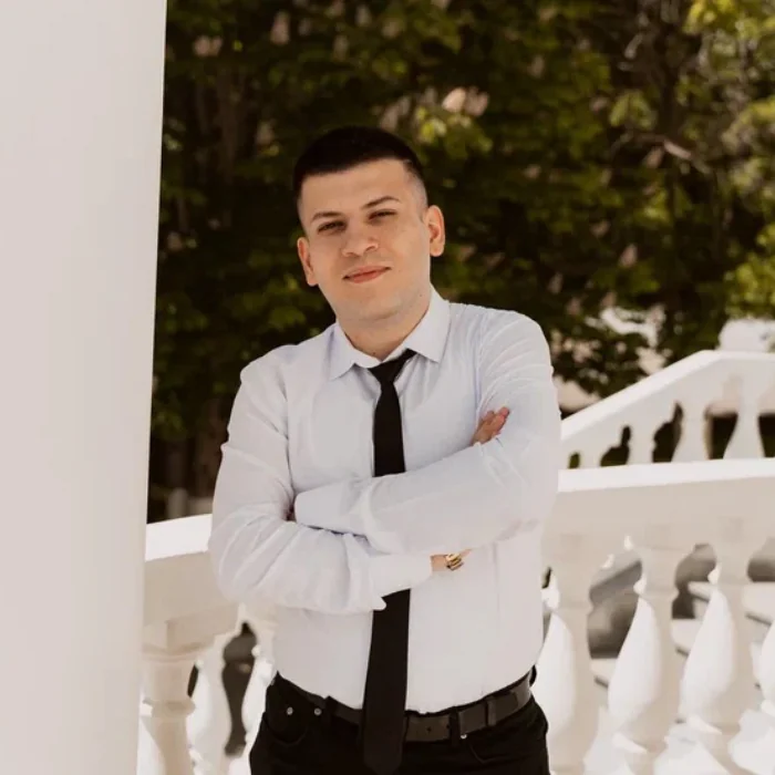 Погосян Артем Гагикович