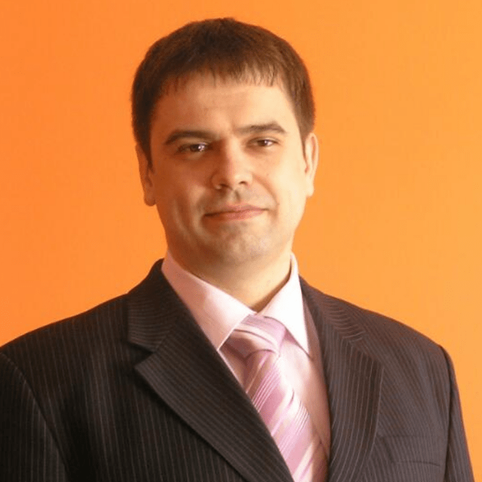Дяченко Виктор Викторович