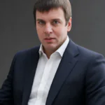 Юрист по спорам со страховыми компаниями — Осейчук Владимир Юрьевич, перейти в профиль Юрист Осейчук Владимир Юрьевич — споры со страховыми компаниями в Ростов-на-Дону