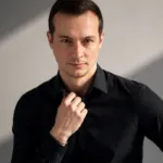 Юрист по исполнительному производству — Греков Глеб Николаевич, перейти в профиль Юрист Греков Глеб Николаевич — исполнительное производство в Москве