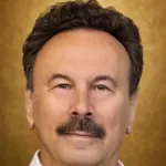 Юрист по военным вопросам — Шляхтер Игорь Александрович, перейти в профиль Юрист Шляхтер Игорь Александрович — военное право в Южно-Сахалинске