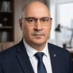 Адвокат по уголовным делам — Родионов Дмитрий Александрович, перейти в профиль Адвокат Родионов Дмитрий Александрович — уголовные дела в Ростов-на-Дону